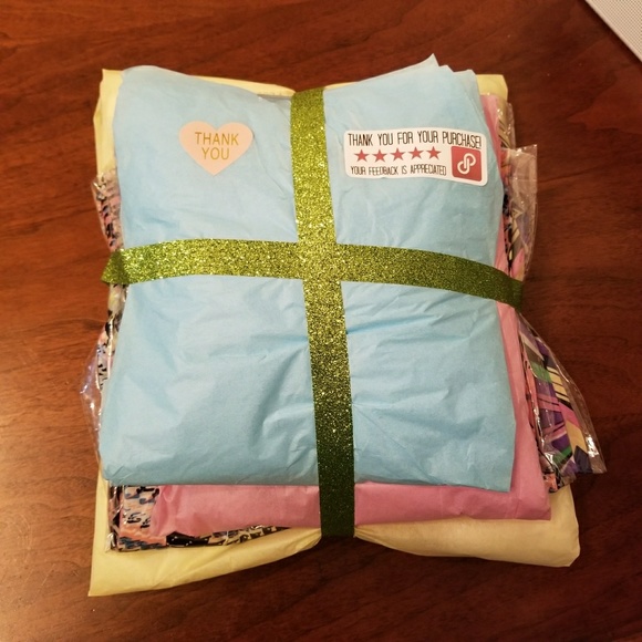 Meet your Posher, Danielle - Picture 2 of 3